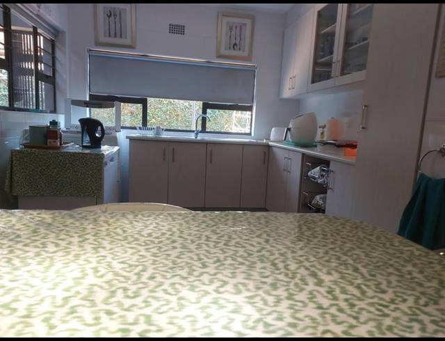 5 BEDROOM HOUSE FOR SALE IN GRANTHAM PARK